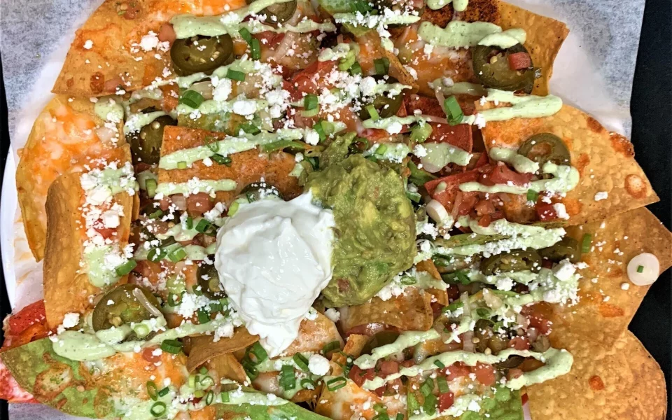 MACHO NACHO gf